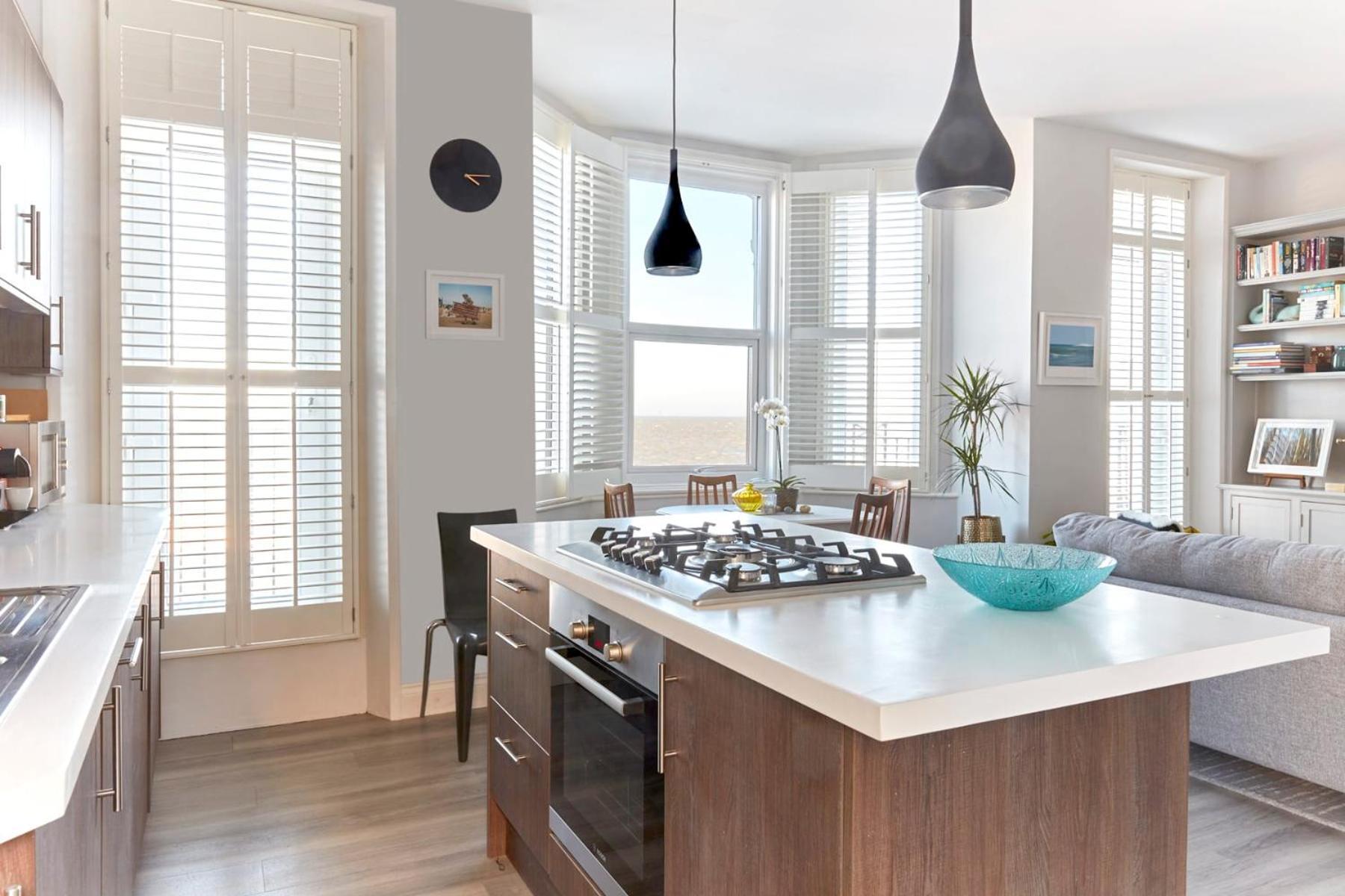 Spacious Beach Front Apartment With Stunning Sea Views Deal Exterior foto
